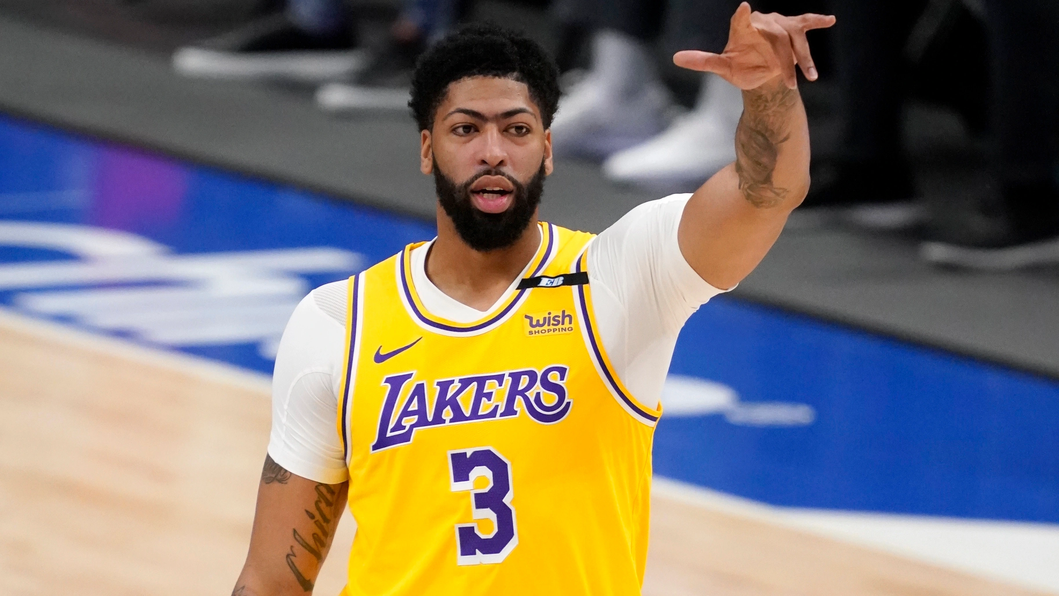 Camiseta dorsal 3 de Anthony Davis durante su etapa en Los Ángeles Lakers