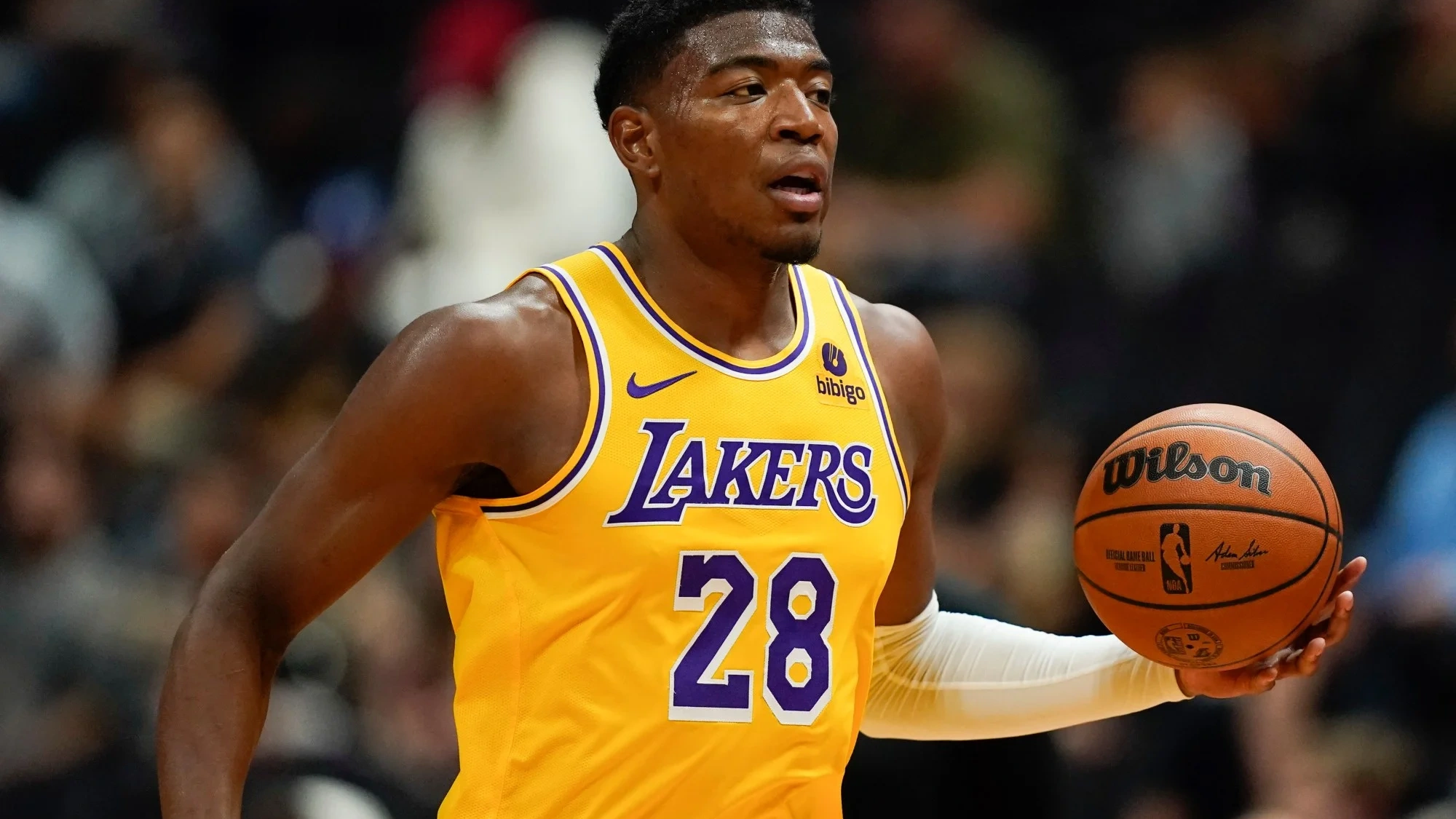 Rui Hachimura vistiendo la camiseta de Los Angeles Lakers durante la temporada 2025-26