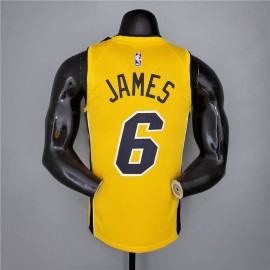Camiseta LeBron James #6 Miami Heat 2021 Earned Edition Amarillo Camiseta LeBron James #6 Miami Heat 2021 Earned Edition Amarillo