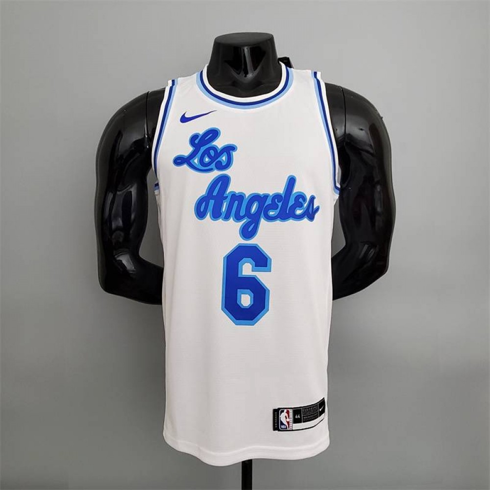 Camiseta LeBron James #6 Los Angeles Lakers Latin Night Cuello Alto Blanco Camiseta LeBron James #6 Los Angeles Lakers Latin Night Cuello Alto Blanco