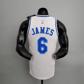 Camiseta LeBron James #6 Los Angeles Lakers Latin Night Cuello Alto Blanco Camiseta LeBron James #6 Los Angeles Lakers Latin Night Cuello Alto Blanco