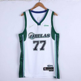 Camiseta Luka Dončić #77 Dallas Mavericks 2022 Edición 75 Aniversario Blanco