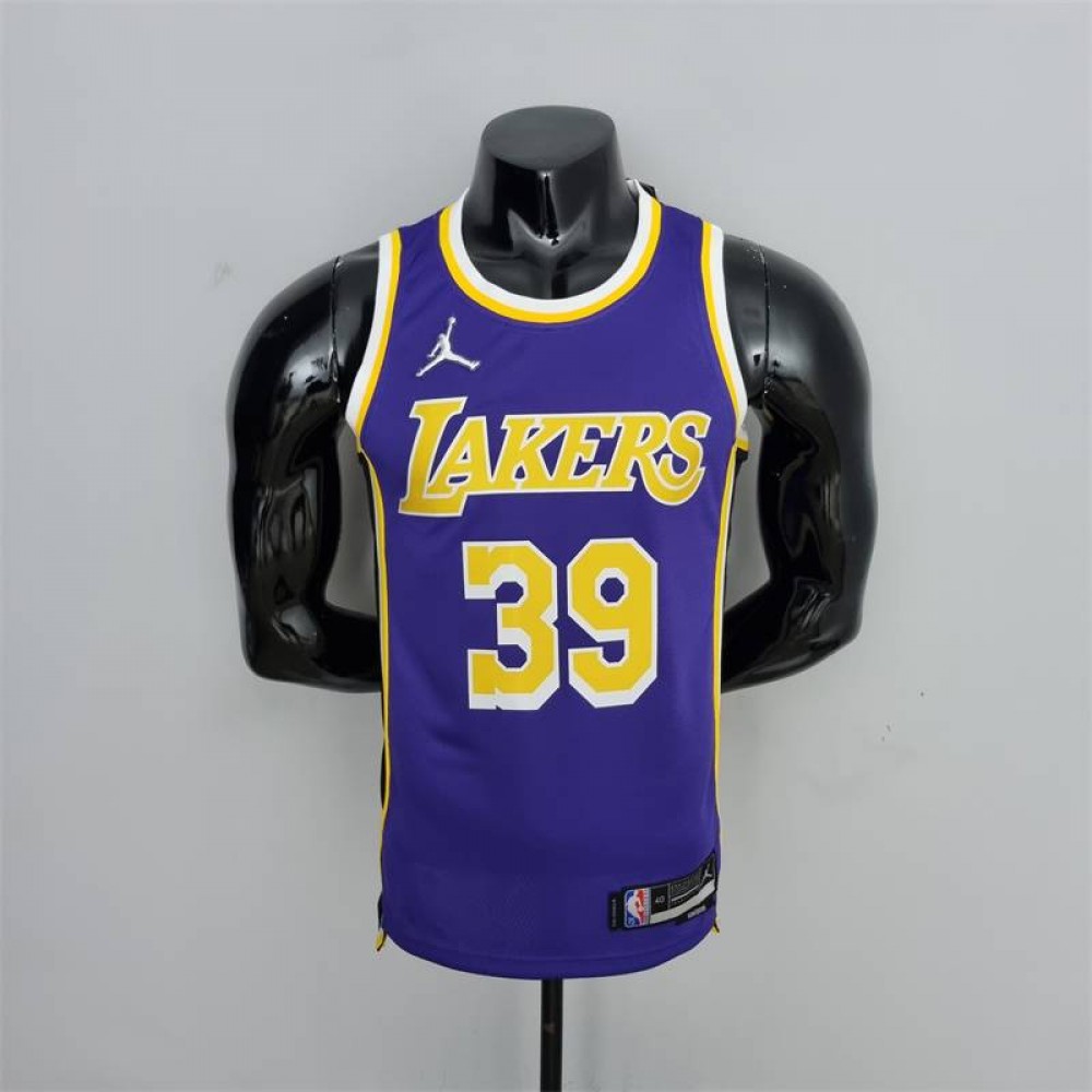 Camiseta Dwight Howard #39 Los Angeles Lakers Jordan Edición 75 Aniversario Púrpura Camiseta Dwight Howard #39 Los Angeles Lakers Jordan Edición 75 Aniversario Púrpura