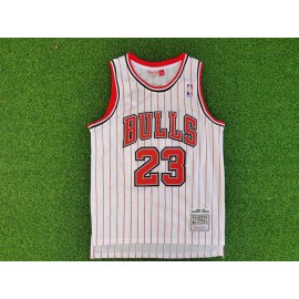 Camiseta Michael Jordan #23 Chicago Bulls Blanco con Rayas Rojas