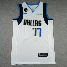 Camiseta Luka Dončić #77 Dallas Mavericks 2023 Blanco