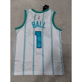 Camiseta LaMelo Ball #1 Charlotte Hornets 2022 Blanco Fan Edition Camiseta LaMelo Ball #1 Charlotte Hornets 2022 Blanco Fan Edition