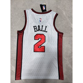 Camiseta Lonzo Ball #2 Chicago Bulls 22/23 Blanco Camiseta Lonzo Ball #2 Chicago Bulls 22/23 Blanco