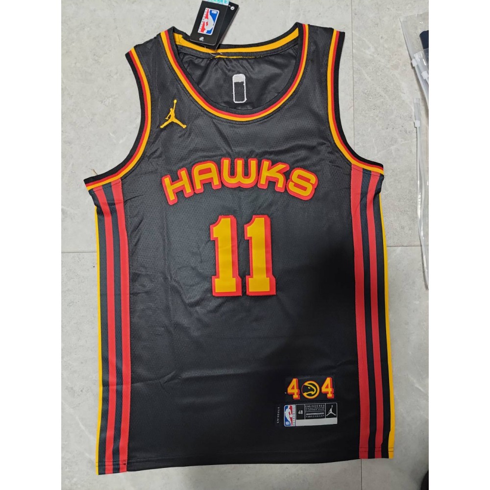 Camiseta Trae Young #11 Atlanta Hawks 22/23 Negro Camiseta Trae Young #11 Atlanta Hawks 22/23 Negro