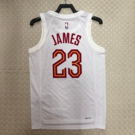 Camiseta Lebron James #23 Cleveland Cavaliers 2023 Blanco Camiseta Lebron James #23 Cleveland Cavaliers 2023 Blanco