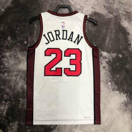 Camiseta Michael Jordan #23 Chicago Bulls 2023 City Edition Blanco Camiseta Michael Jordan #23 Chicago Bulls 2023 City Edition Blanco