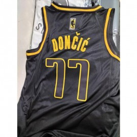 Camiseta Luka Doncic #77 Dallas Mavericks 2019 Negro Gold Edition Camiseta Luka Doncic #77 Dallas Mavericks 2019 Negro Gold Edition