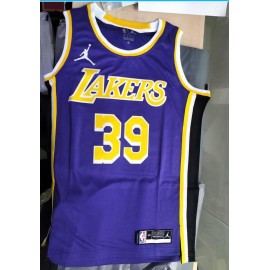 Camiseta Dwight Howard #39 Los Angeles Lakers Jordan Edición 75 Aniversario Púrpura Camiseta Dwight Howard #39 Los Angeles Lakers Jordan Edición 75 Aniversario Púrpura