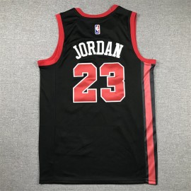 Camiseta Michael Jordan #23 Chicago Bulls 2024 Negro City Edition Camiseta Michael Jordan #23 Chicago Bulls 2024 Negro City Edition