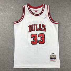 Camiseta Scottie Pippen #33 Chicago Bulls 1997/98 Blanco Hardwood Classics Niño