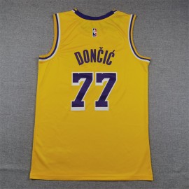 Camiseta Luka Doncic #77 Los Angeles Lakers Amarillo Camiseta Luka Doncic #77 Los Angeles Lakers Amarillo