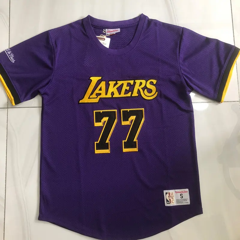 Camiseta Luka Dončić #77 Los Angeles Lakers Statement Edition Púrpura