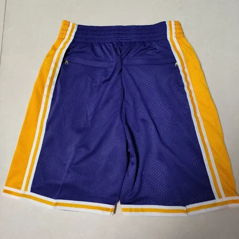 Pantalón Corto De Bolsillo Kobe Bryant #24 Los Angeles Lakers Morado Pantalón Corto De Bolsillo Kobe Bryant #24 Los Angeles Lakers Morado