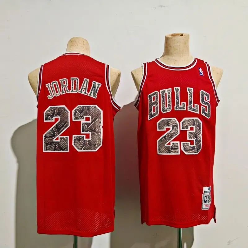 Camiseta Michael Jordan #23 Chicago Bulls Con Estampado De Serpiente Rojo Retro