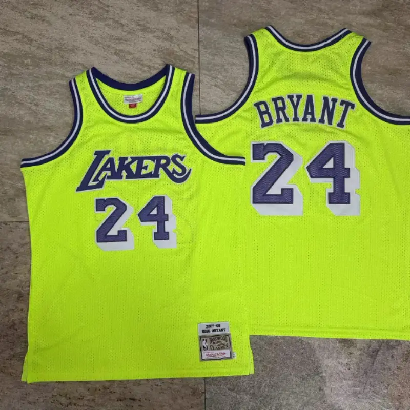 Camiseta Kobe Bryant #24 Los Angeles Lakers 2007/08 Verde Fluorescente