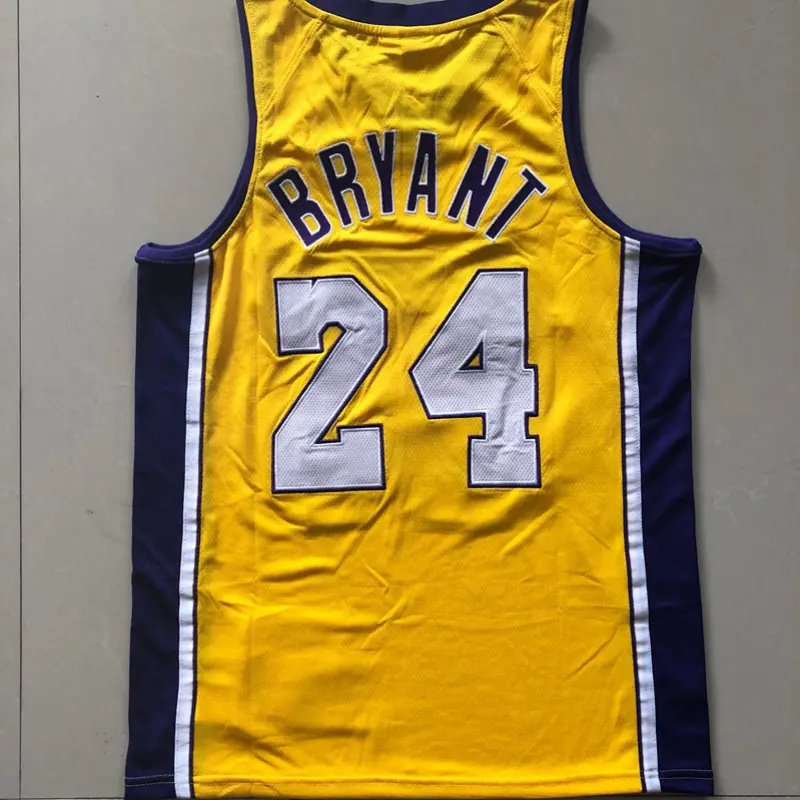 Camiseta Kobe Bryant #24 Los Angeles Lakers 2008/09 Bordado Amarillo