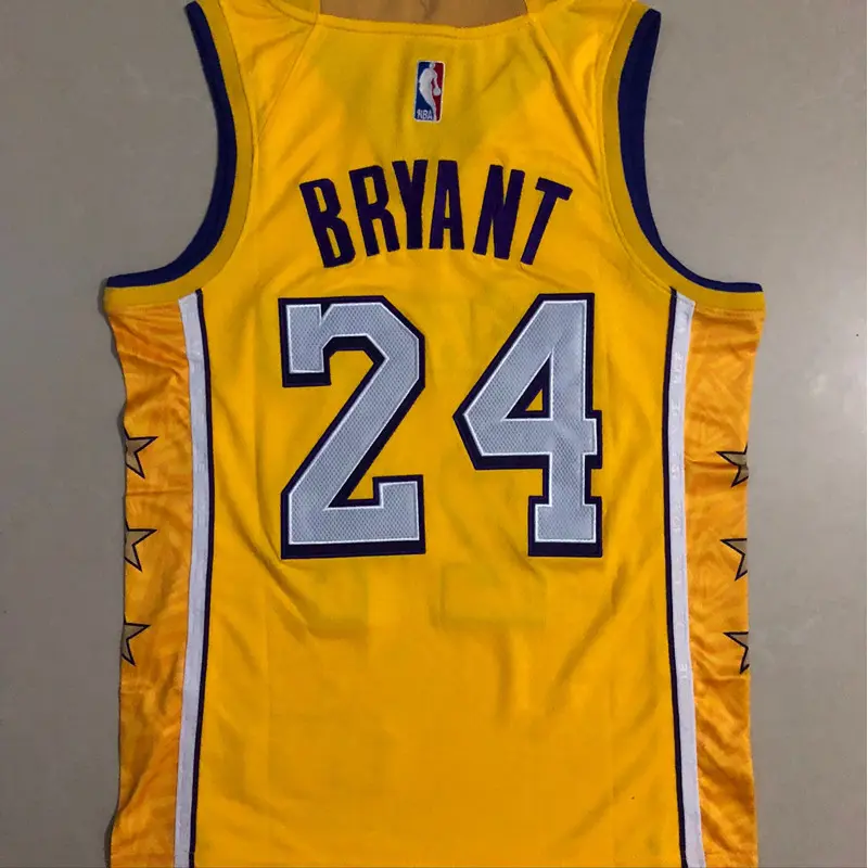 Camiseta Kobe Bryant #24 Los Angeles Lakers City Edition Amarillo Camiseta Kobe Bryant #24 Los Angeles Lakers City Edition Amarillo