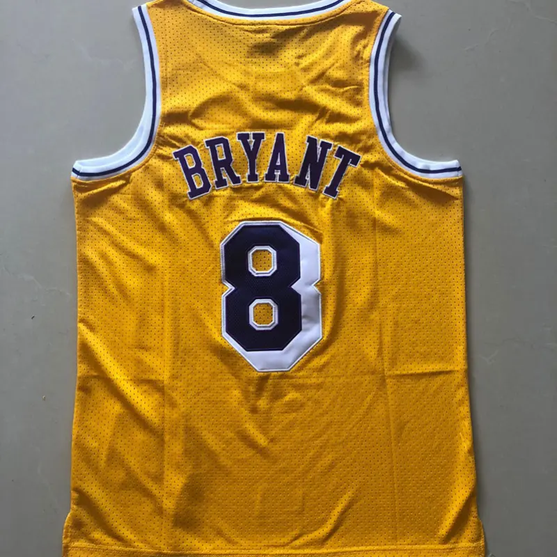 Camiseta Kobe Bryant #8 Los Angeles Lakers 1996/97 Bordado Amarillo Camiseta Kobe Bryant #8 Los Angeles Lakers 1996/97 Bordado Amarillo