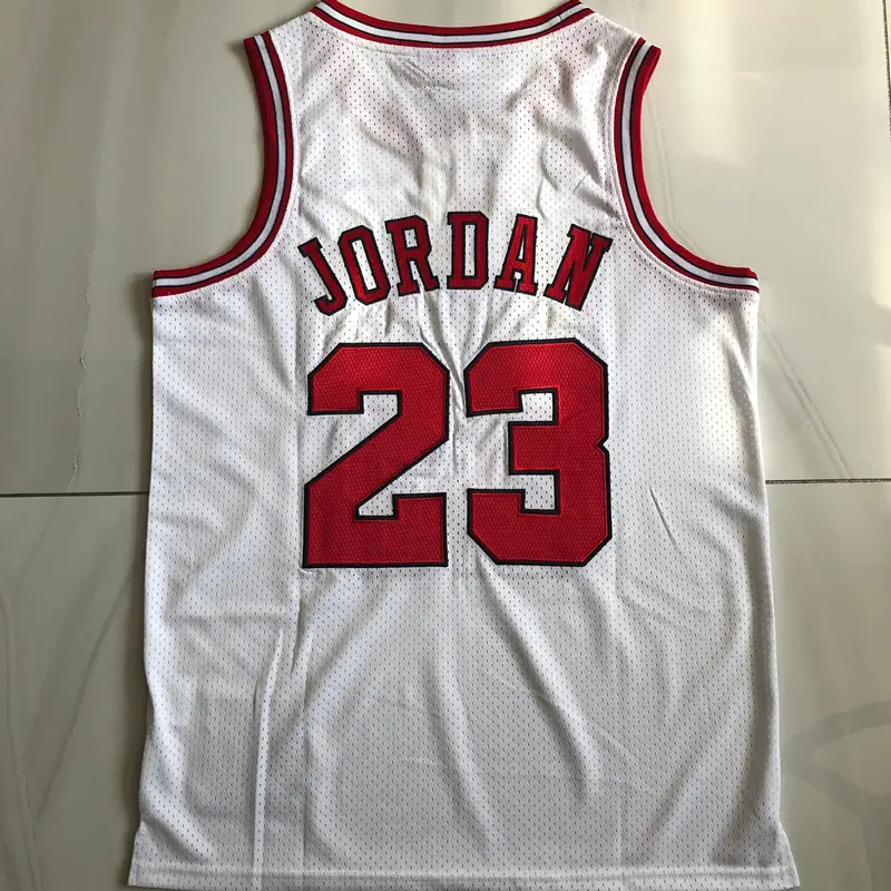 Camiseta Michael Jordan #23 Chicago Bulls 1995/96 Blanco Mitchellness Camiseta Michael Jordan #23 Chicago Bulls 1995/96 Blanco Mitchellness