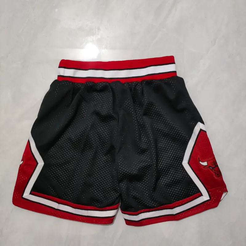 Pantalon Corto Chicago Bulls 2025 Negro Niño