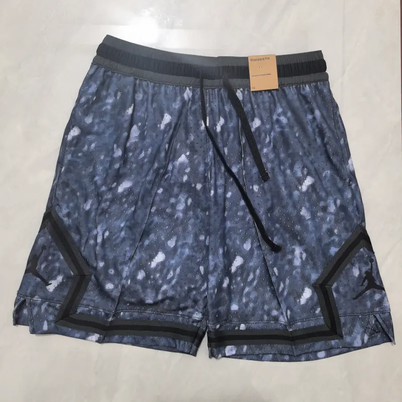 Pantalon Corto Jordan 2025 Diamond Estampado Gris