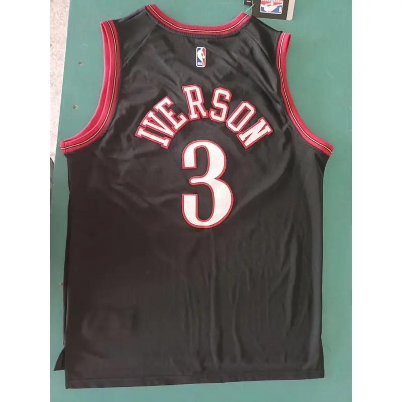 Camiseta Allen Iverson #3 Philadelphia 76ers Negro City Edition