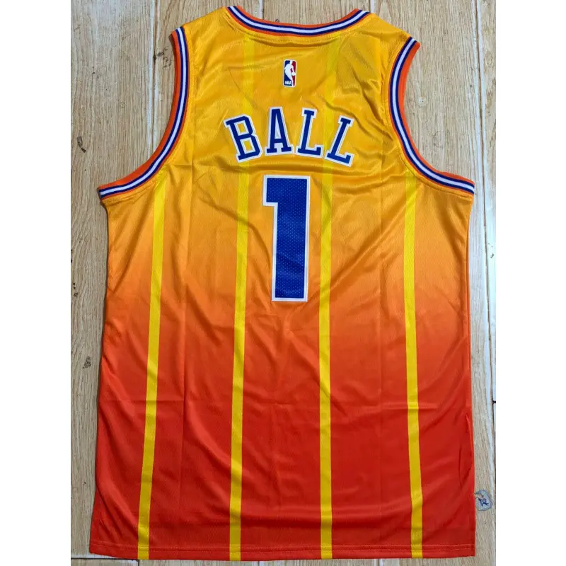 Camiseta LaMelo Ball #1 Charlotte Hornets Naranja/Amarillo City Edition