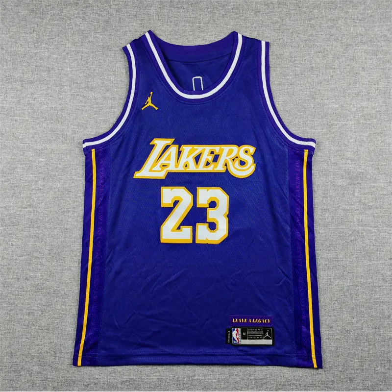 Camiseta LeBron James #23 Los Angeles Lakers 2026 Morado Statement Edition Niño