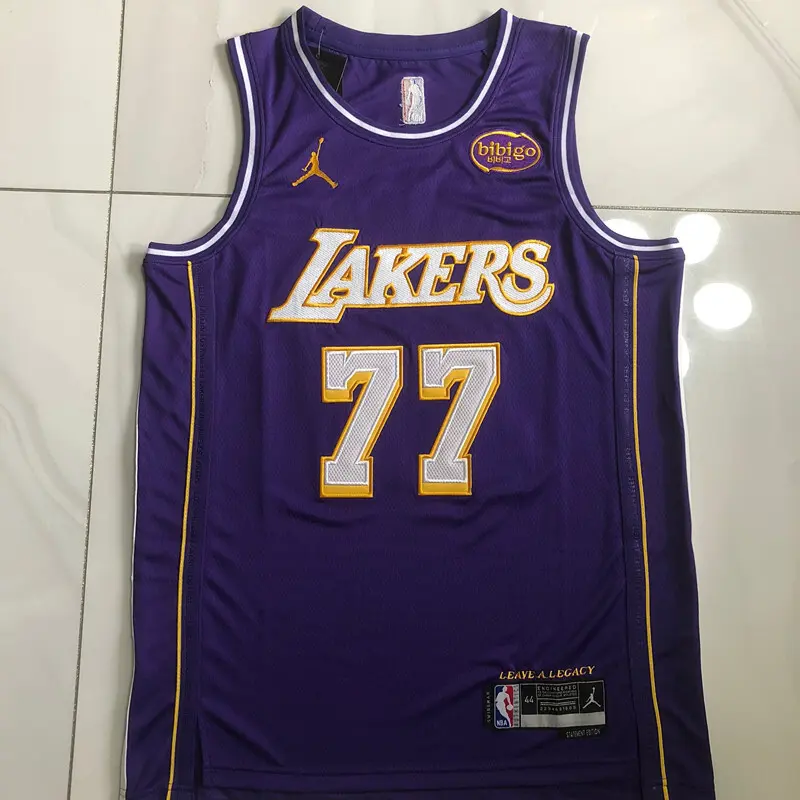 Camiseta Luka Dončić #77 Los Angeles Lakers 2026 Morado Jordan Limited Edition