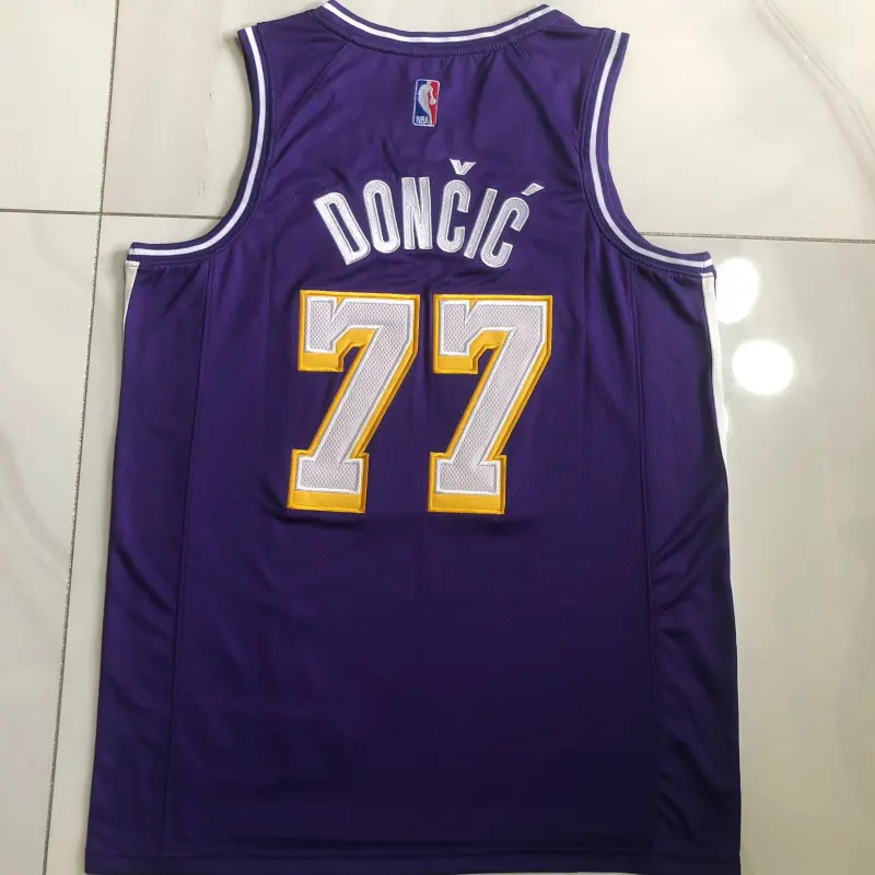 Camiseta Luka Dončić #77 Los Angeles Lakers 2026 Morado Jordan Limited Edition