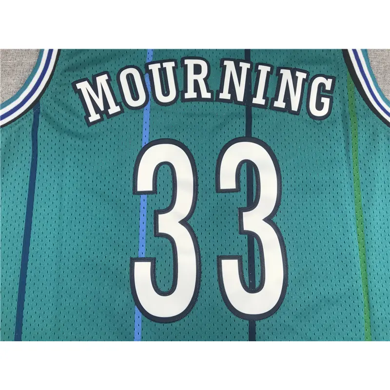 Camiseta Alonzo Mourning #33 Charlotte Hornets 1992/93 Verde