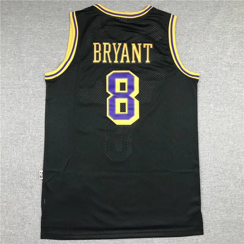 Camiseta Kobe Bryant #8 Los Angeles Lakers 1996/97 Negro Retro Icon Oro