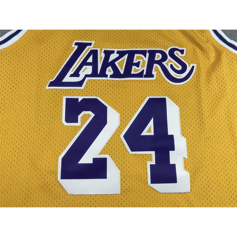 Camiseta Kobe Bryant #24 Los Angeles Lakers Amarillo Retro Trébol Logo