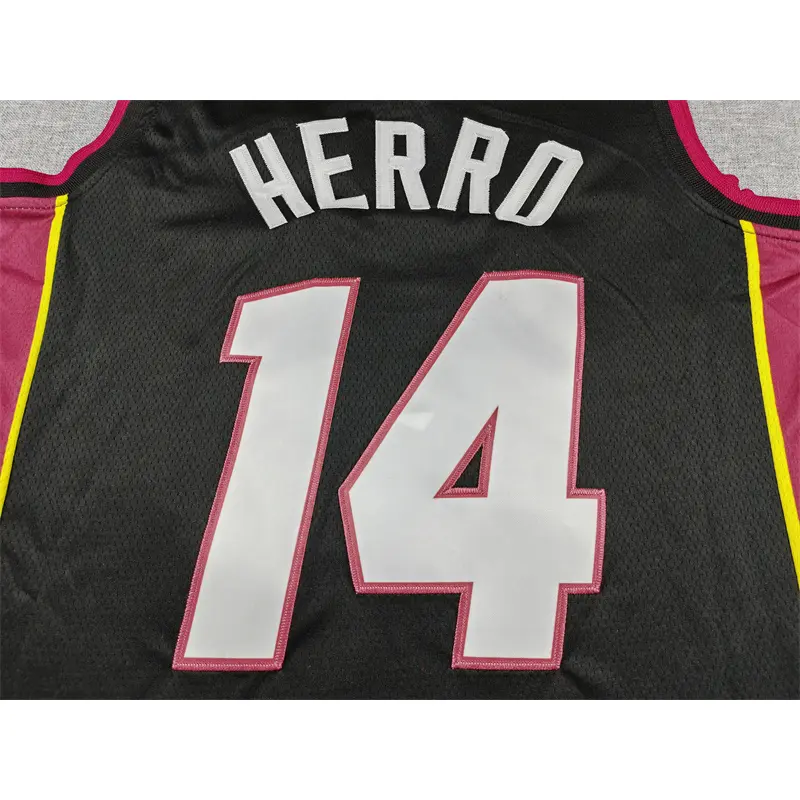 Camiseta Tyler Herro #14 Miami Heat Negro/Rojo