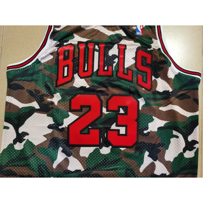 Camiseta Michael Jordan #23 Chicago Bulls 1997/98 Estampado De Camuflaje