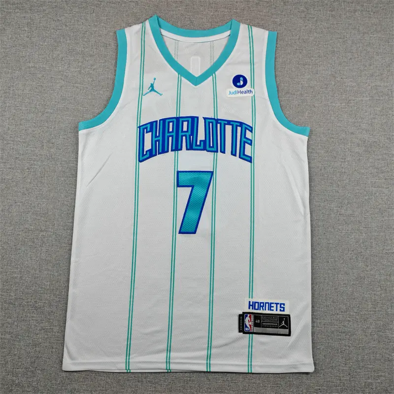 Camiseta Kon Knueppel #7 Charlotte Hornets Blanco