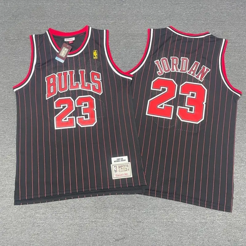 Camiseta Michael Jordan #23 Chicago Bulls Negro/Rojo