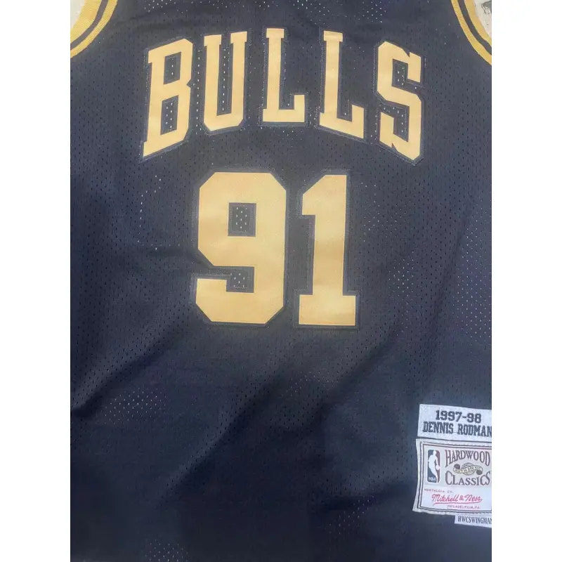 Camiseta #91 Chicago Bulls 1997 Negro Classic Edit..