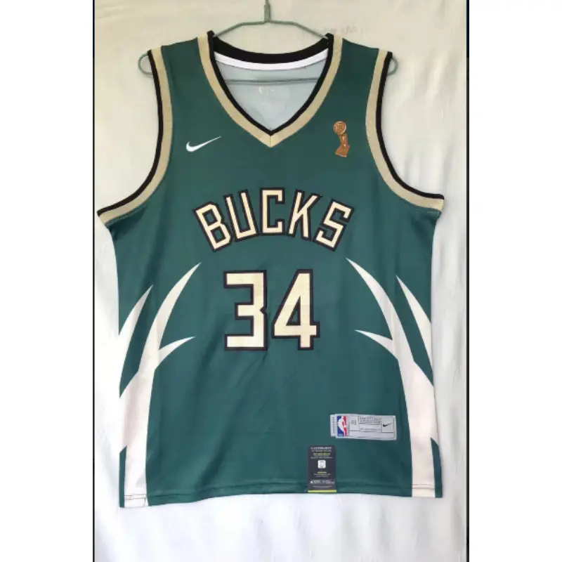 Camiseta Giannis Antetokounmpo #34 Milwaukee Bucks Verde Earned Edition Champion