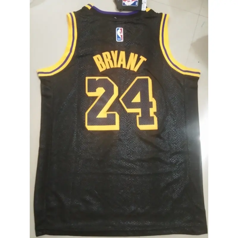 Camiseta Kobe Bryant #8/24 Los Angeles Lakers Negro Niño