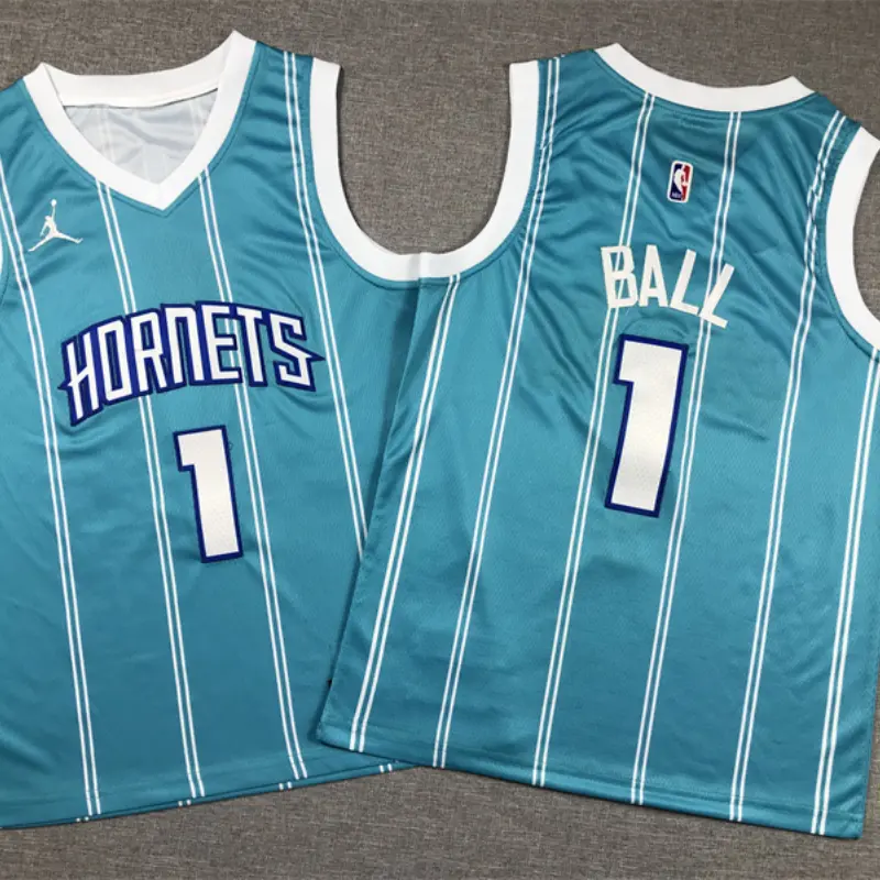 Camiseta LaMelo Ball #1 Charlotte Hornets Azul Claro Niño Camiseta LaMelo Ball #1 Charlotte Hornets Azul Claro Niño