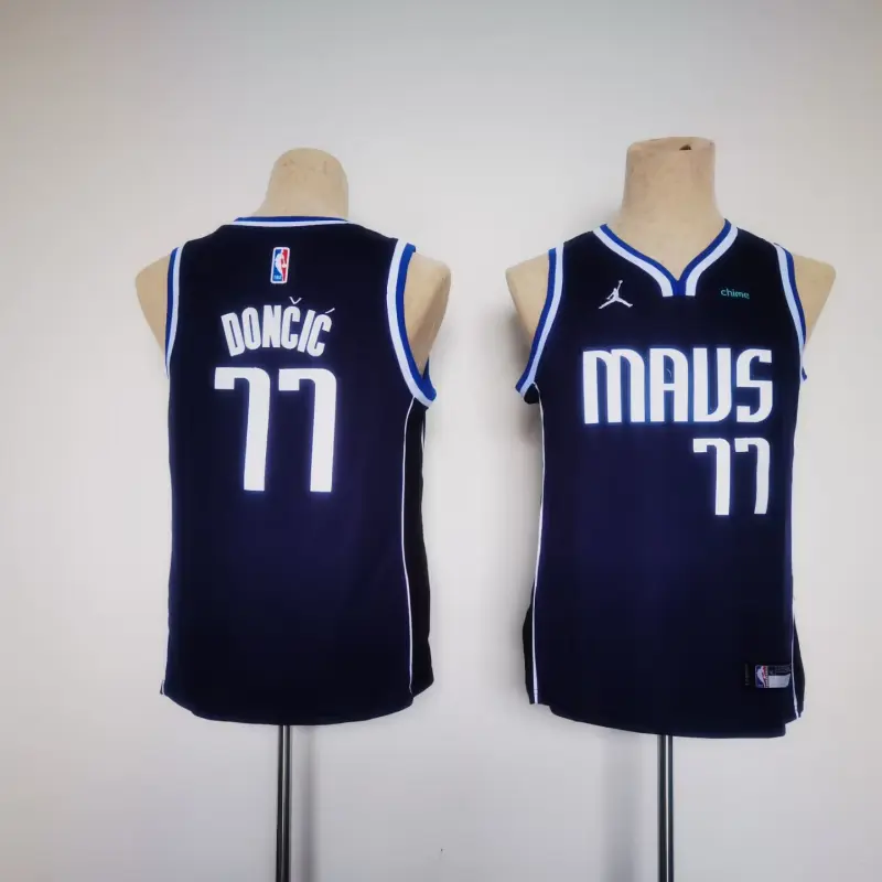 Camiseta Luka Dončić #77 Dallas Mavericks Azul Oscuro Niño