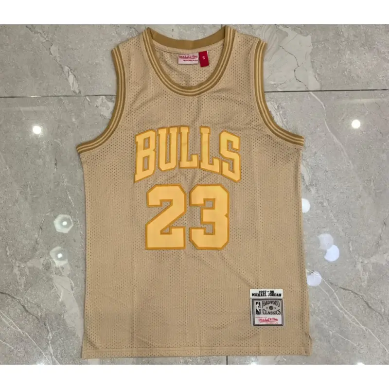 Camiseta Michael Jordan #23 Chicago Bulls 1997-98 Oro Classic Edition