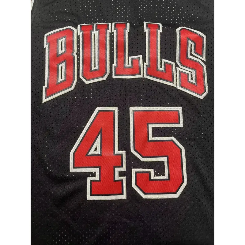 Camiseta Michael Jordan #45 Chicago Bulls 1994 Negro Classic Edition Camiseta Michael Jordan #45 Chicago Bulls 1994 Negro Classic Edition