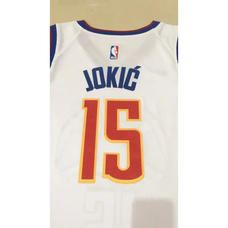 Camiseta Nikola Jokić #15 Denver Nuggets Blanco Edición de Moda Camiseta Nikola Jokić #15 Denver Nuggets Blanco Edición de Moda