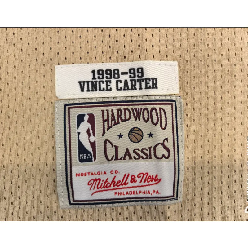 Camiseta Vince Carter #15 Toronto Raptors 1998-99 Oro Classic Edition Camiseta Vince Carter #15 Toronto Raptors 1998-99 Oro Classic Edition